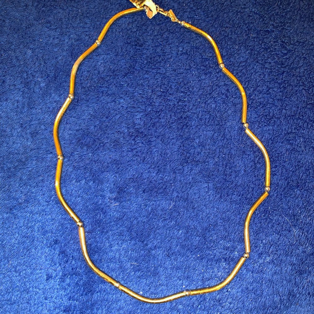 Elegant Gold Necklace